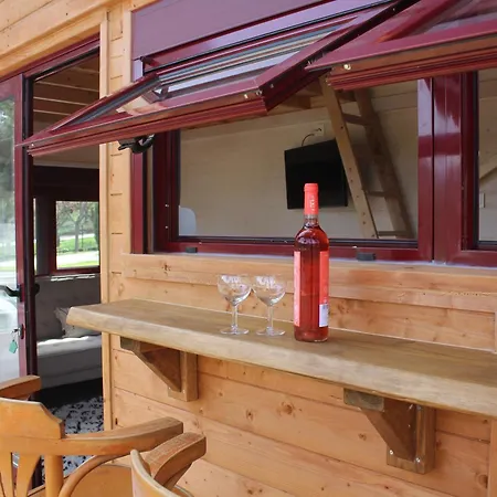 Camping Oleiros أوليروس