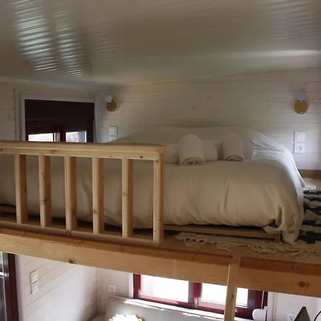 مكان تخييم Camping Oleiros