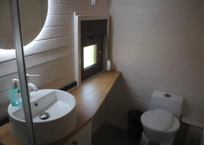 مكان تخييم Camping Oleiros *