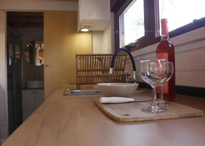 Camping Oleiros أوليروس