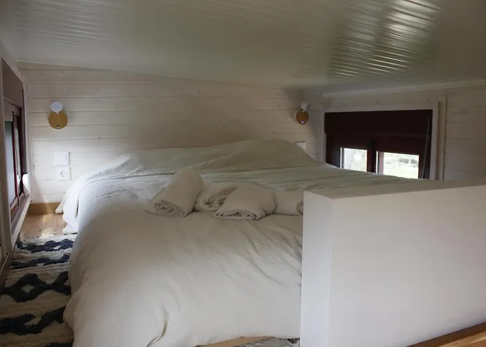 مكان تخييم Camping Oleiros أوليروس