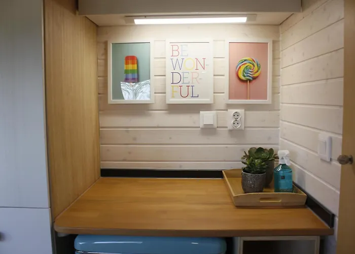 Camping Oleiros مكان تخييم أوليروس