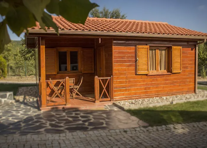 Camping Oleiros * أوليروس