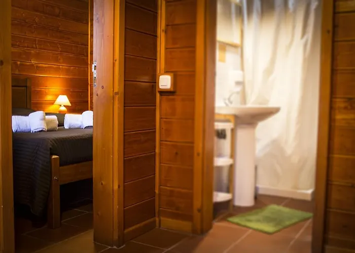 Camping Oleiros مكان تخييم أوليروس